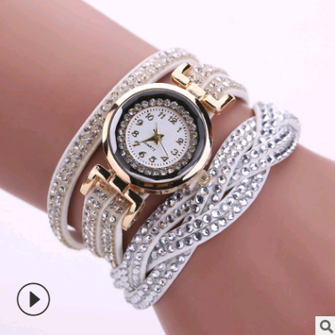 Diamond Twisted Belt Winding Fashion Watch