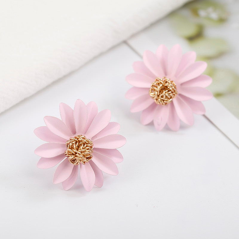 Adorable Small Daisy Colorful Earrings