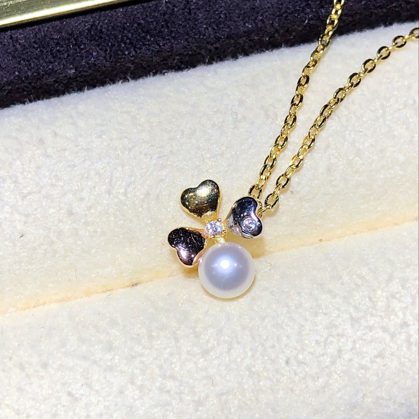 Freshwater Pearl Pendant Necklace